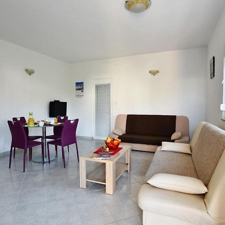 Apartmani Natasa Nino Jezera, Murter 客房 照片