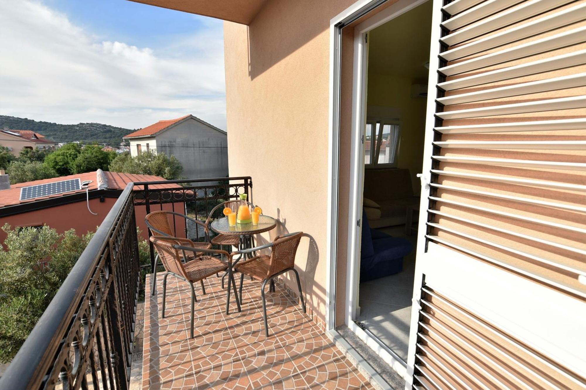 Apartmani Natasa Nino Jezera, Murter 客房 照片