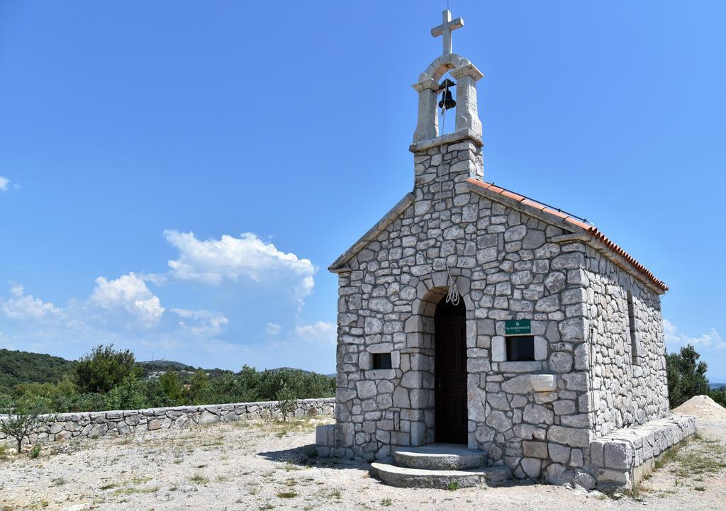 Apartmani Natasa Nino Jezera, Murter 外观 照片